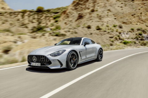 AGOSTO. Nuevo Mercedes-AMG GT: «MUY AMG»